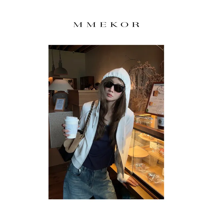 MMEKOR“企鹅卫衣”2025新款秋款千金玛德琳舒适休闲外套 30170