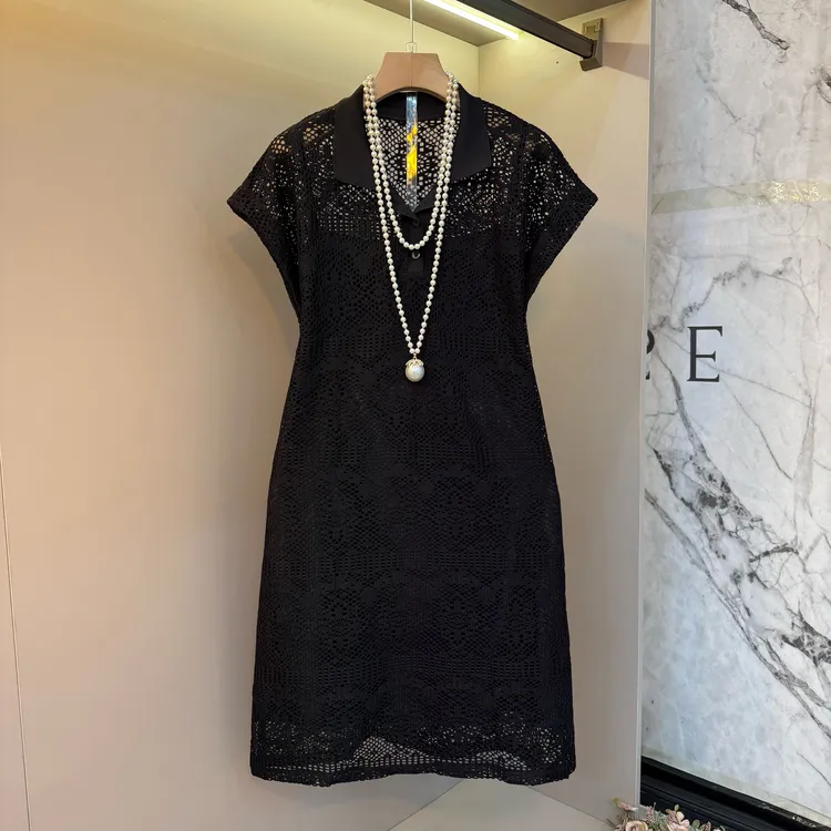 2025欧洲站韩系翻领落肩袖针织镂空吊带裙胖mm显瘦两件套23011