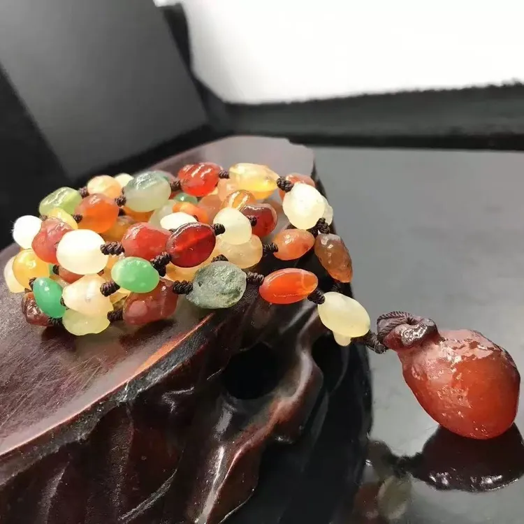 阿拉善戈壁石多彩民族风玛瑙项链彩色随形吊坠溏心手串链手工编织