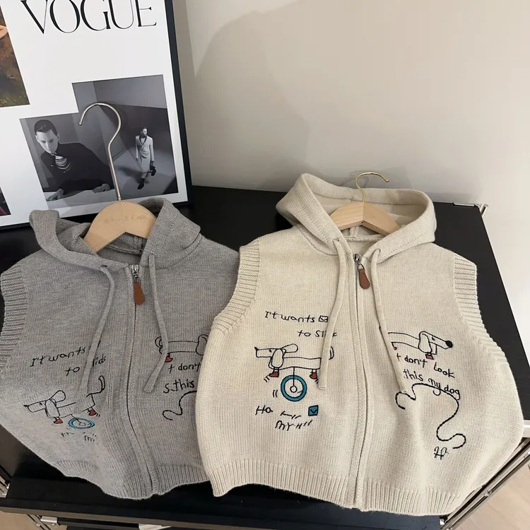 男童春秋外穿马甲儿童针织开衫马甲连帽秋季时尚洋气儿童马甲春秋