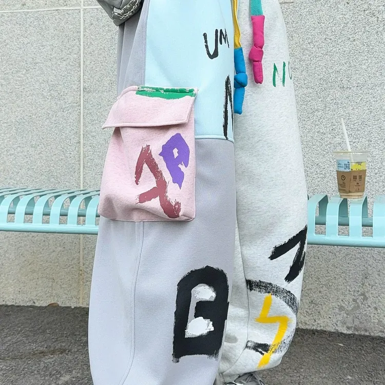 秋季宽松百搭大口袋字母潮牌卫裤时尚嘻哈风格适合炸街