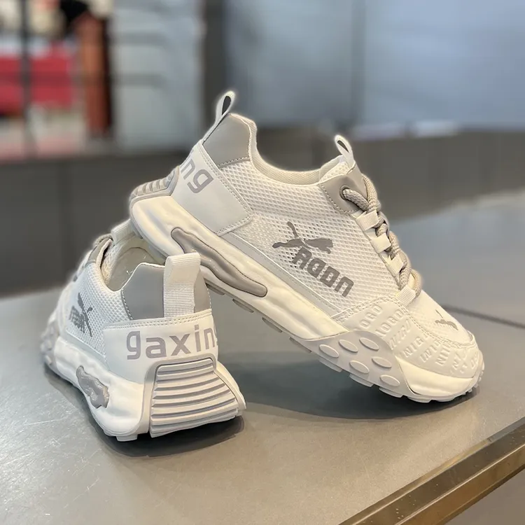 专柜清仓男鞋2025夏季网面透气运动休闲鞋子男百搭减震跑步鞋