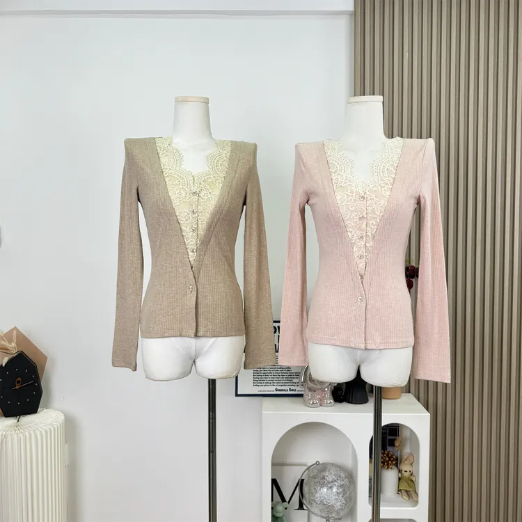 古早软文女主*原创温柔气质娇欲性感蕾丝假两件修身女上衣