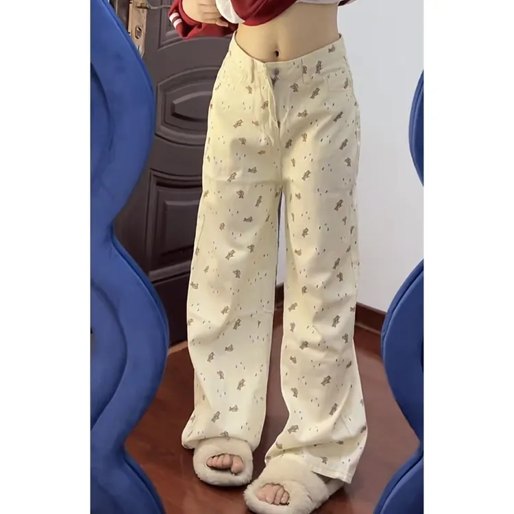 小个子小熊印花白色显瘦牛仔裤女春季新款小众高腰直筒阔腿拖地裤