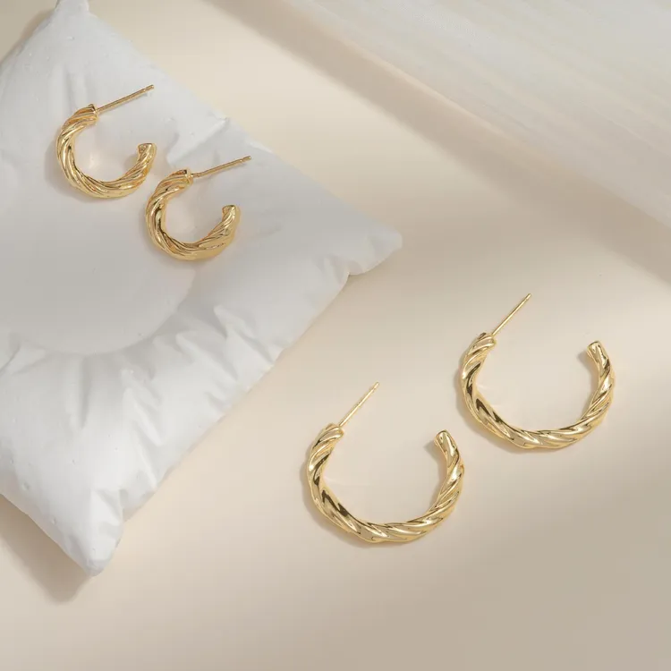 白岚同款麻花耳环复古时尚素圈S925银2025新款银针厂家直销欧美