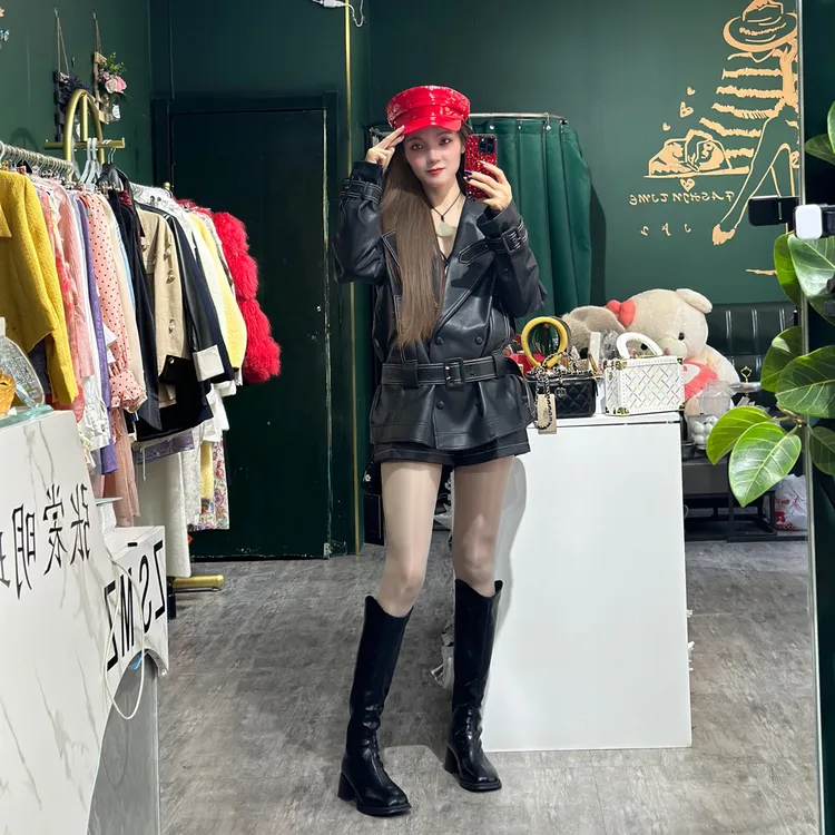 2025秋冬新款重工设计款时尚女魔头气质通勤酷飒风皮衣套装女