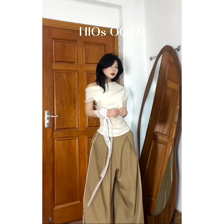 2025夏季新款时尚洋气减龄设计感一字肩短袖上衣女高腰百搭阔腿裤