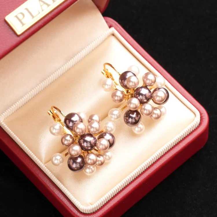 铜合金仿珍珠耳饰 耳环2025新款爆款高级感手工轻奢复古耳钉女