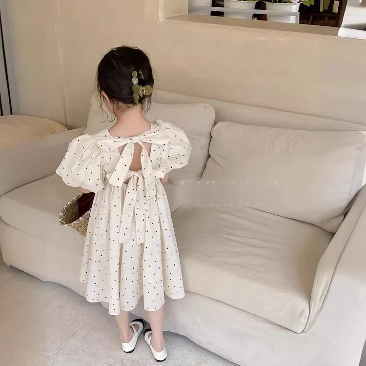 女童连衣裙夏季新款洋气礼服圆点露背泡泡袖公主裙中小童