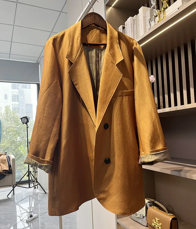 亚麻人丝小西装外套女2025新款宽松高级感透气小西服女