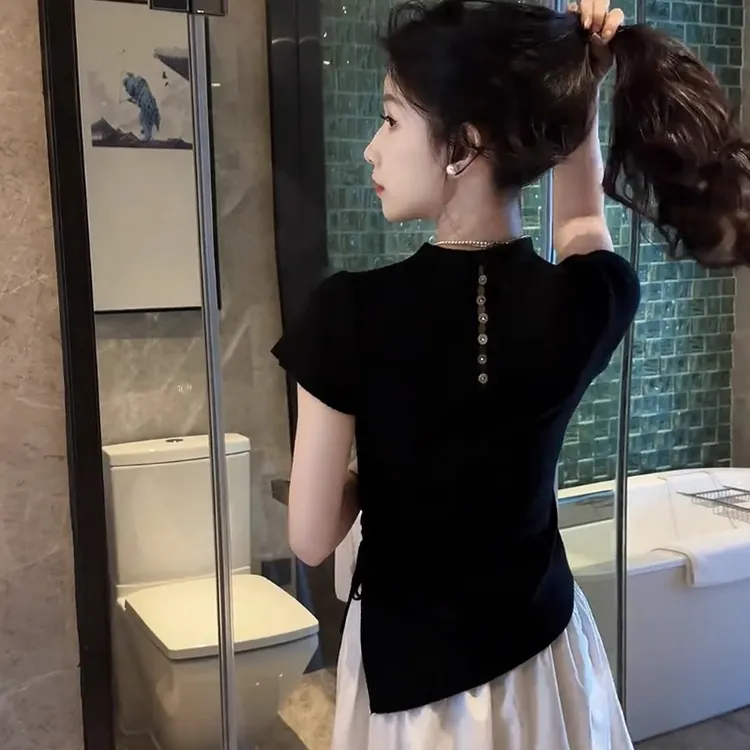 收腰设计感冰丝毛针织衫女短袖2025秋季新款显瘦后背钉珠镂空上衣