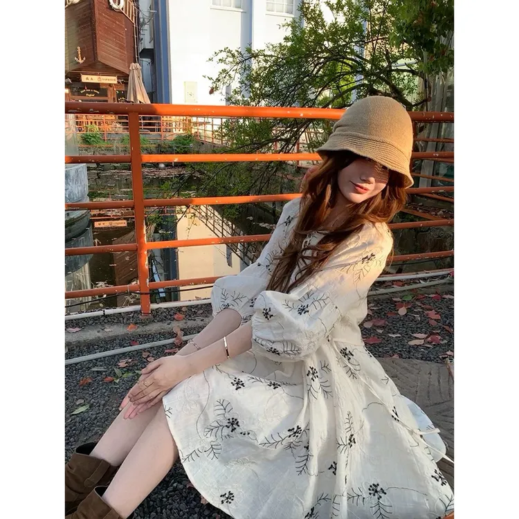 【现货】媌老板仲夏花影MIAOLAB 重工刺绣出游度假连衣裙流苏娃娃裙