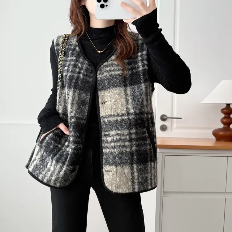 120-200斤大码女装胖mm秋冬宽松复古大格子毛绒保暖马夹马甲外套