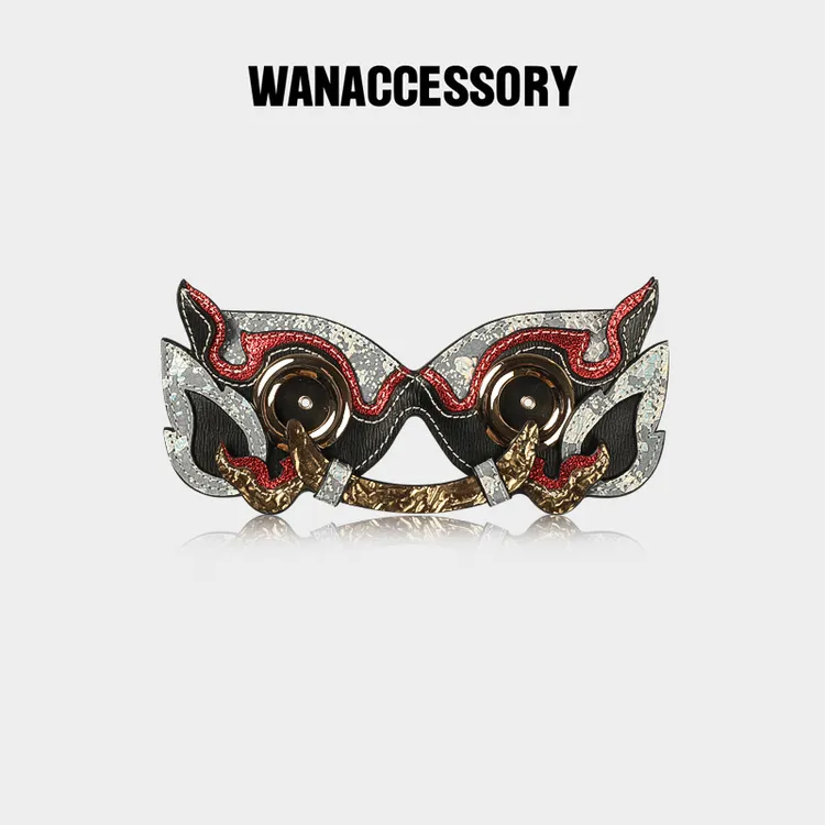 万蔻2025猫头鹰换脸包配饰招财进宝面具眼睛原创设计