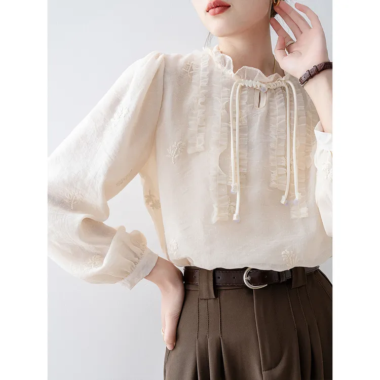 衬衣春款女装2025年早春新款小衫杏色荷叶领衬衫灯笼袖设计感上衣