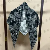 （黑白拼图）厚款针织50*145左右三角巾围巾