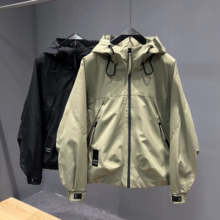 秋冬2025新款冲锋衣工装外套男款户外防风加棉连帽夹克男装上衣男