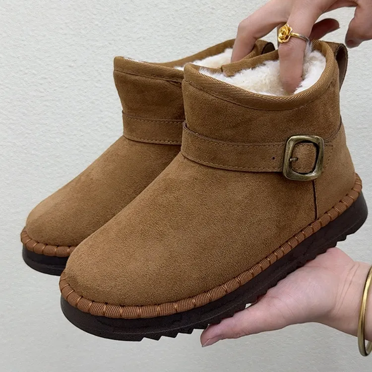 雪地靴女冬季新款时尚轻便毛毛鞋厚底防滑妈妈棉靴加绒保暖面包鞋