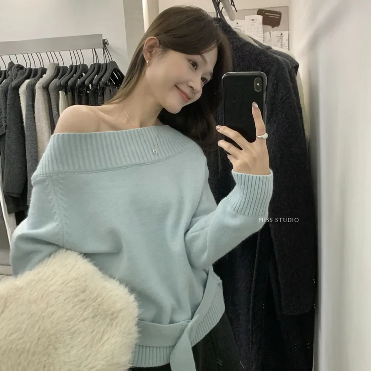 专属Girl   气质小女人〰️一字领斜肩两穿百搭款保暖毛衣11507