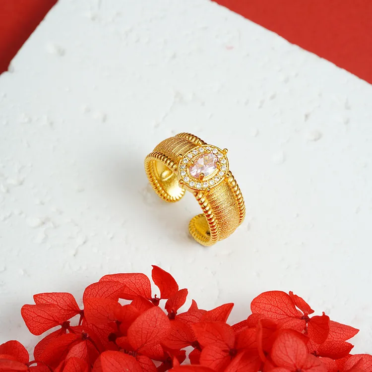 铜合金戒指 爆款戒指复古宫廷风拉丝镶钻鸽子蛋指环简约久不掉色