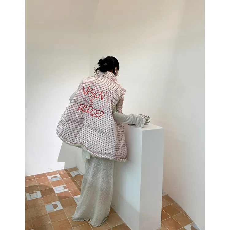 秋冬格纹正反两穿咩咩毛马甲oversized慵懒风甜美印花格子外套女