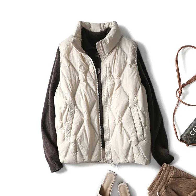 门店7&9/9！奶酪马甲」90鸭绒休闲压胶充绒休闲羽绒服上衣女 M10678