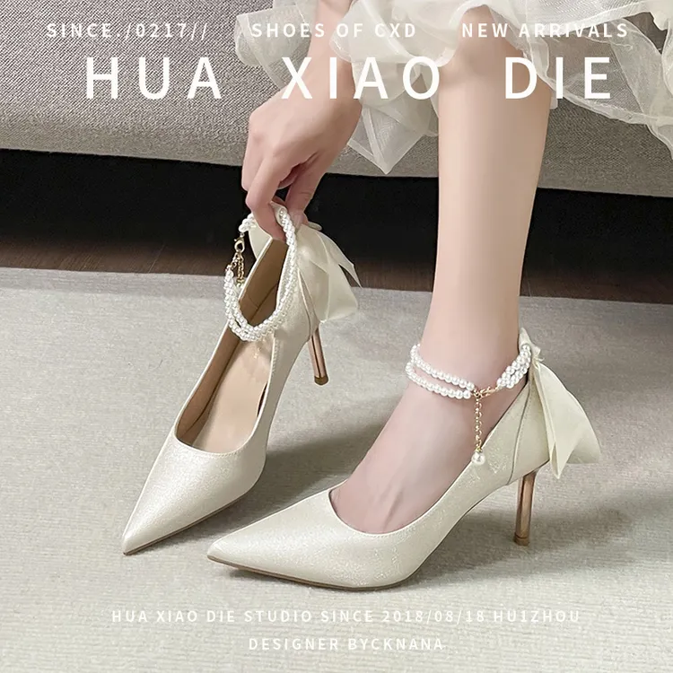 花小蝶法式绝美高跟鞋女新款细跟尖头配裙子婚纱新娘婚鞋伴娘单鞋