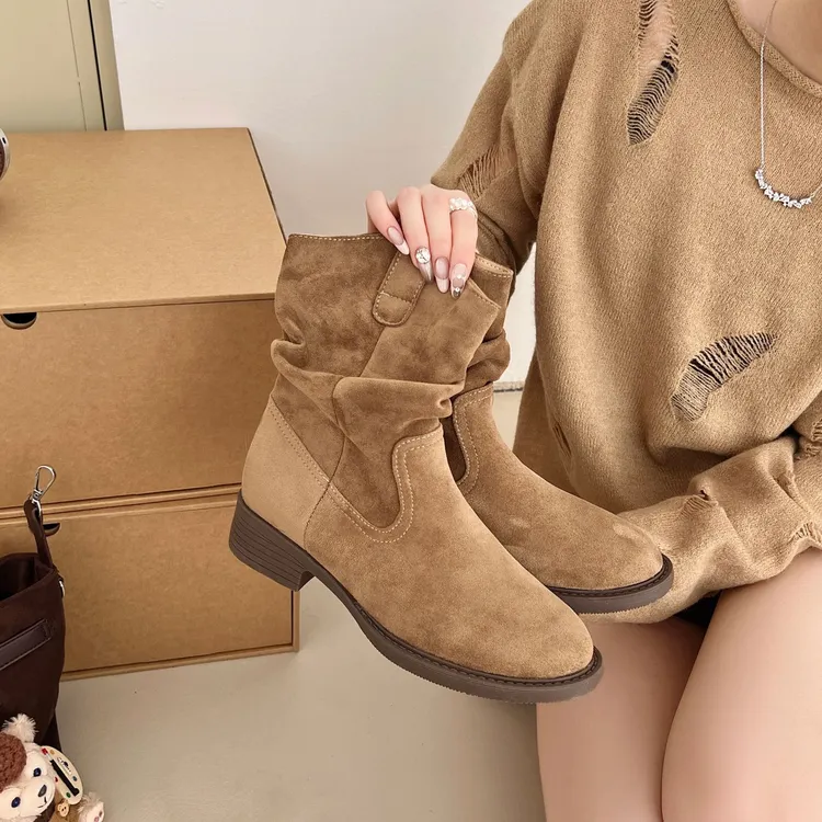 三福百搭增高中筒女复古风春秋圆头马丁靴时尚厚底高筒平底真皮