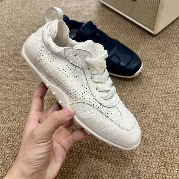 轻职风平底圆头系带时尚德训鞋低帮韩版休闲鞋女鞋运动鞋小众