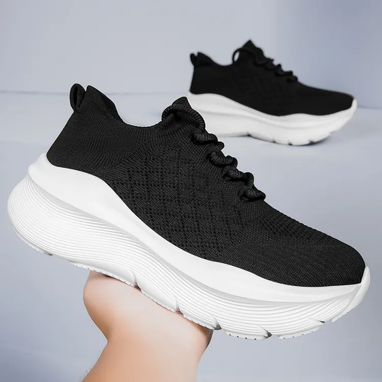 休闲轻便情侣透气网面鞋新款弹力飞织舒适百搭低帮厚底时尚袜子鞋