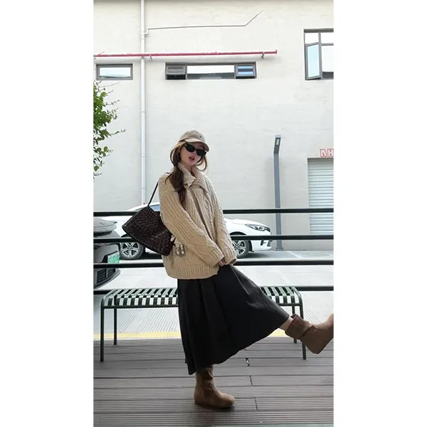 高级设计感翻领麻花针织毛衣女秋冬气质宽松休闲百搭开衫裙子套装
