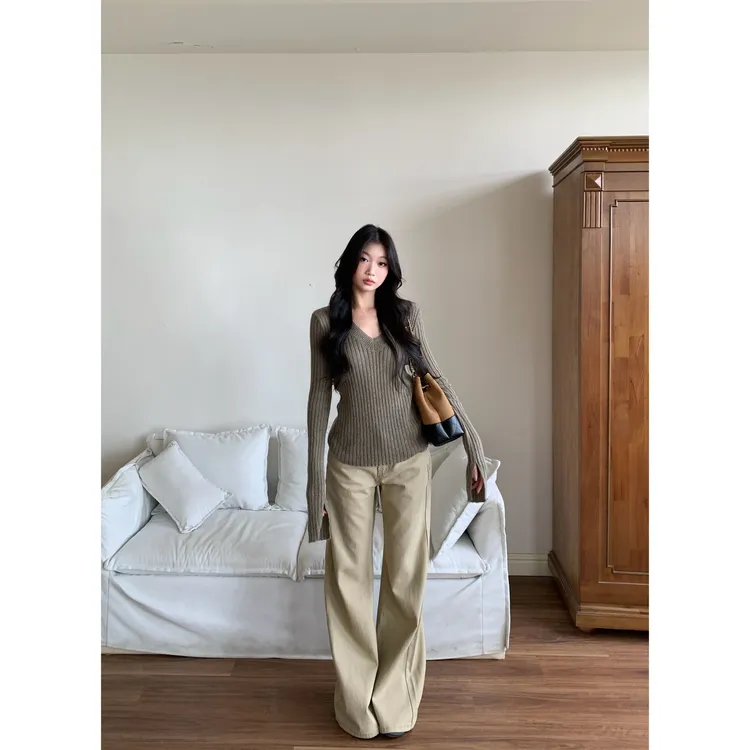 withmin凉皮 伊甸花茶 中腰美式辣妹百搭显瘦直筒牛仔裤女2523886