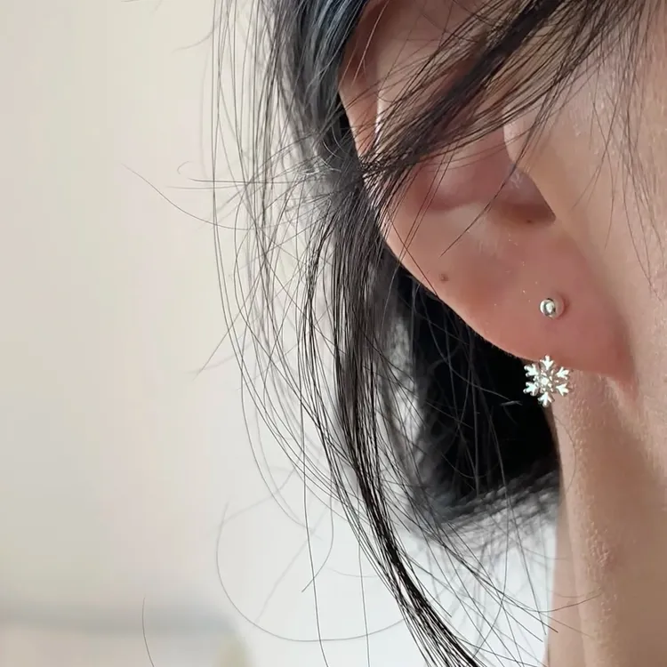 925银耳饰 雪花螺丝拧扣耳钉女两带U形后挂式气质耳饰品设计感