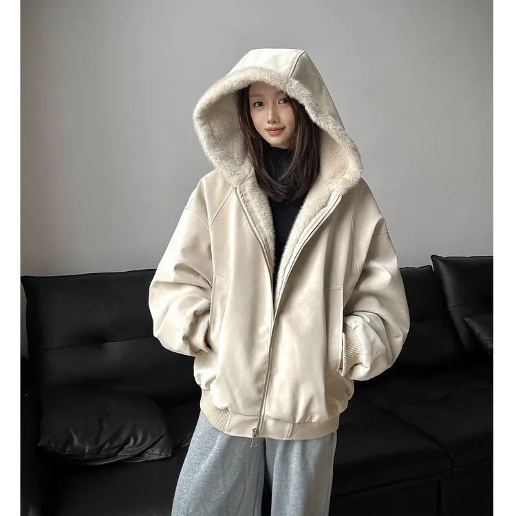 300斤大码女装复古时尚加绒座山雕外套女胖mm连帽毛领保暖棉服潮