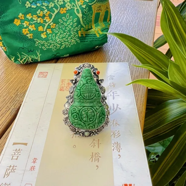 锦钰原创设计国风满绿葫芦台湾工戒指
