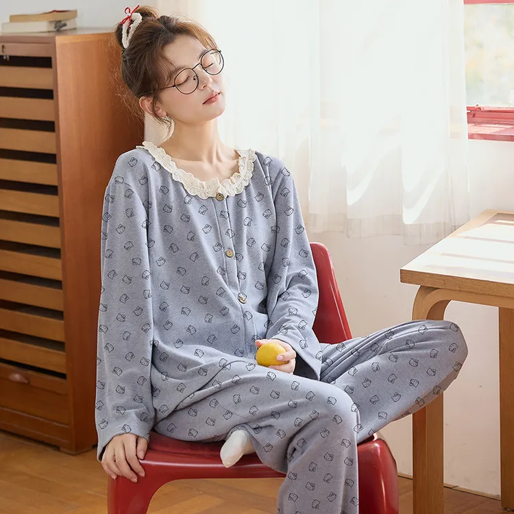 卡通长袖开衫德绒保暖休闲宽松睡衣秋冬季秋冬可外穿家居服套装