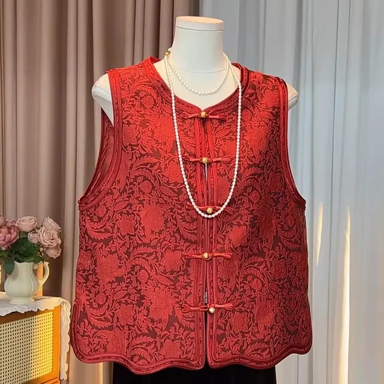 新中式红色提花刺绣马甲2026春季新款盘扣小立领时髦坎肩上衣女
