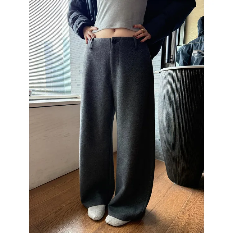 周淼【静织无物】 醋酸羊毛薄针织仿呢大阔腿香蕉西裤女ZM25K5190J