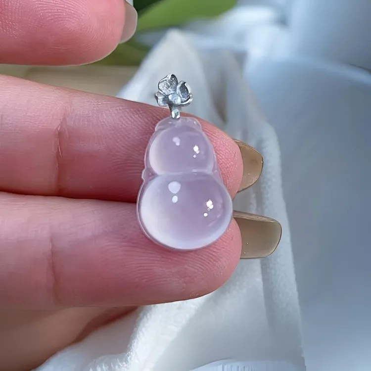 天然缅甸翡翠A货冰葫芦