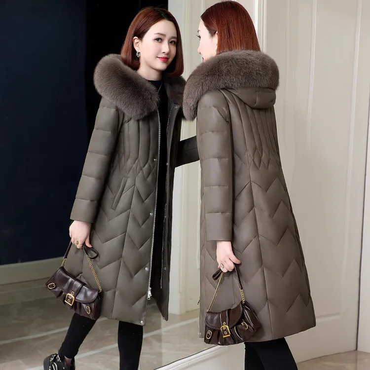 真皮羽绒服女2025冬季新款海宁绵羊皮外套修身显瘦高端皮衣中长款