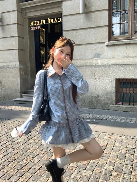 法式高级感撞色条纹衬衫裙女秋季设计感小众学院风polo翻领衬衣潮