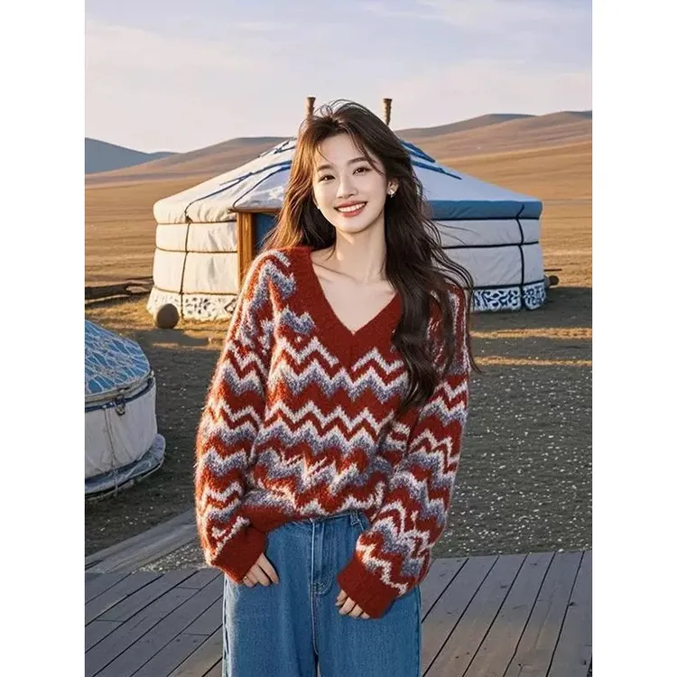红色圣诞穿搭v领条纹毛衣秋冬女2024年新款独特超好看针织衫上衣
