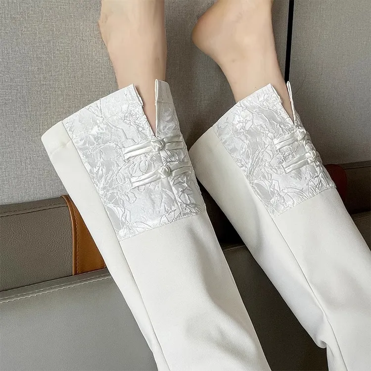 国风刺绣微喇裤女春夏爆款高端气质九分显瘦阔腿小个子修身喇叭裤