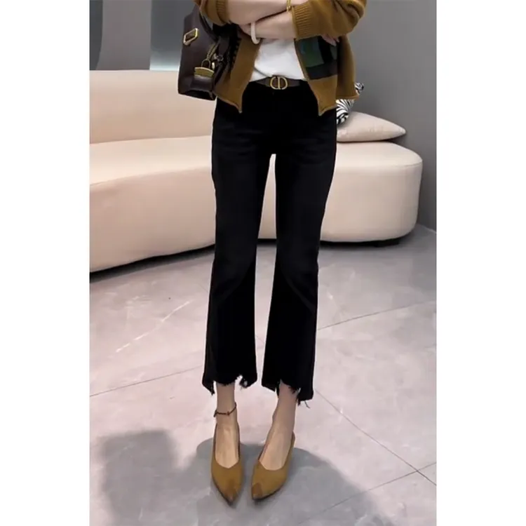 艾塔莉黑色微喇叭裤牛仔裤女春季新款胖mm梨形身材九分时尚设计感