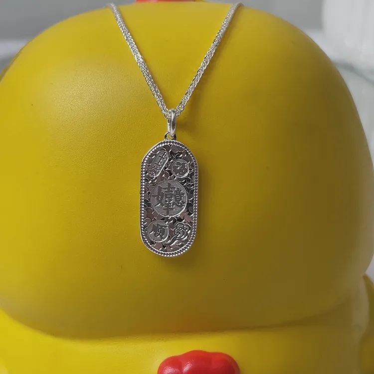 坠链均足银 足银碎冰冰爆闪上上签无事牌项链