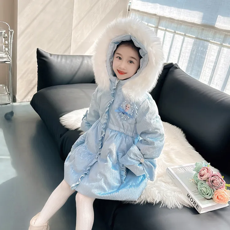 女小童洛丽塔羽绒服2025新款冬季公主风女宝宝刺绣爱莎加厚外套