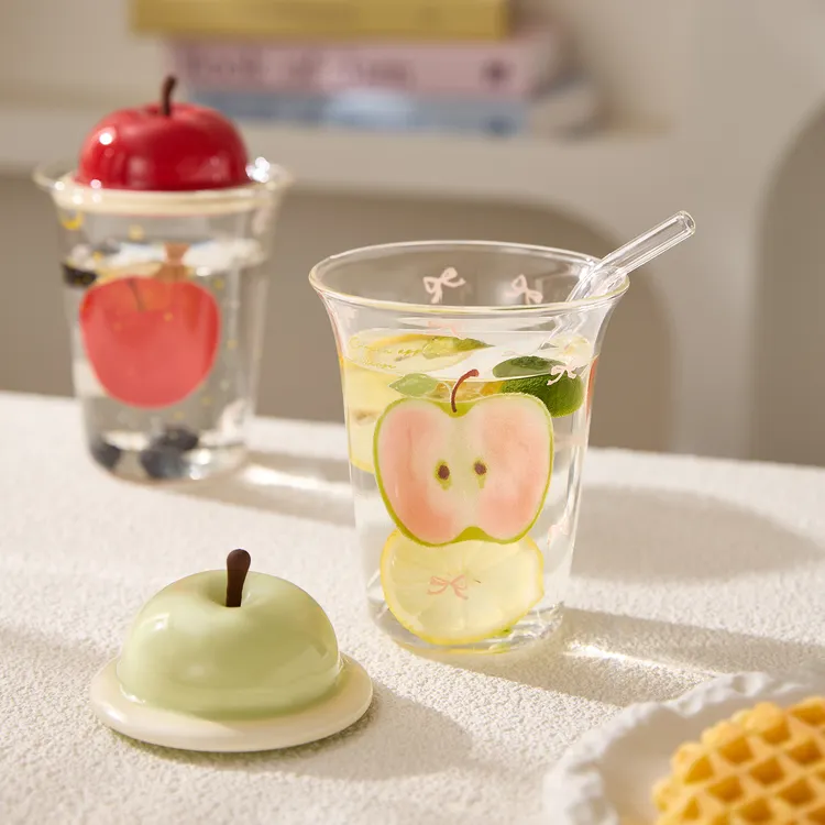 可爱苹果玻璃杯高颜值女生水杯创意带盖家用杯喝水杯果汁杯牛奶杯