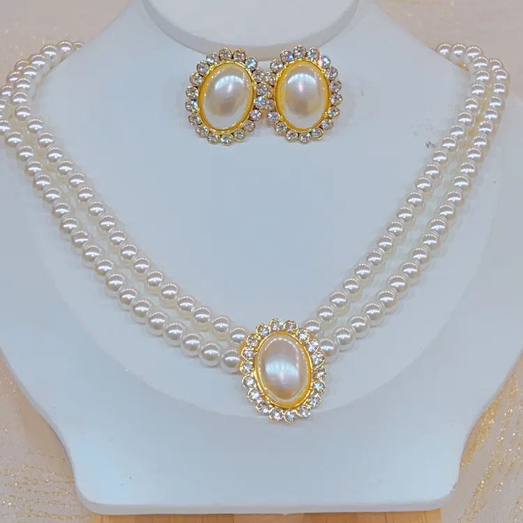 铜合金亚克力项链 韩式新款新娘颈链复古法式气质清新百搭外出