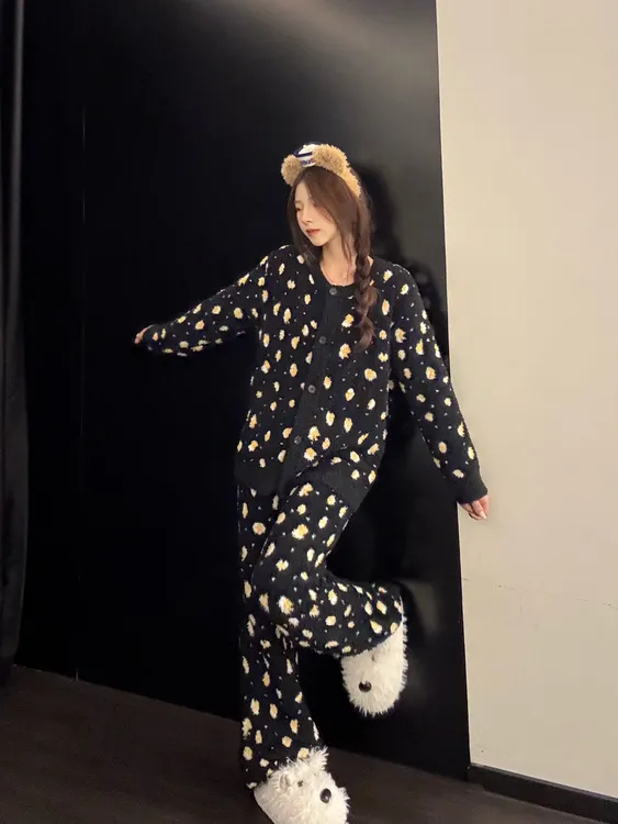 【DMXJ大梦想家】韩版可爱珊瑚绒睡衣女冬季新款保暖加厚家居服套装