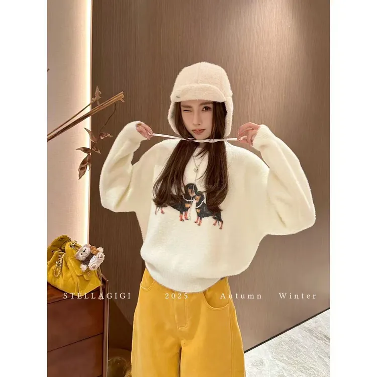 SG / 杨依姗 AW腊肠狗 软糯圆领长袖套头毛衣MY-20252307